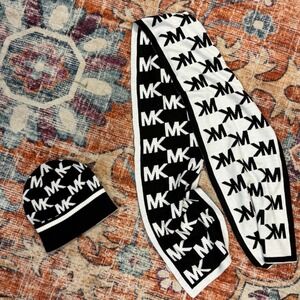 Michael Kors MK Logo Scarf and Hat Set Black White Acrylic Winter Warm